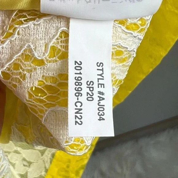 NWOT J. Crew Collection Yellow Coated Lace Jacket Coat Rain Spring Women’s XS - Picture 6 of 10